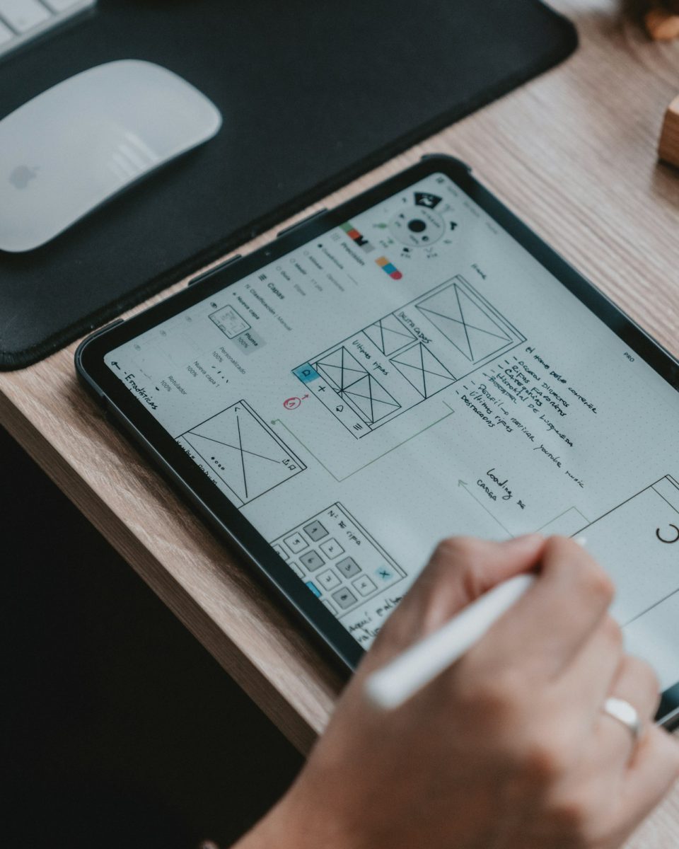 Sketching interface ideas on a tablet